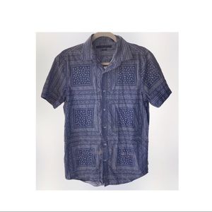 PERRY ELLIS- Men's shirt size Small.